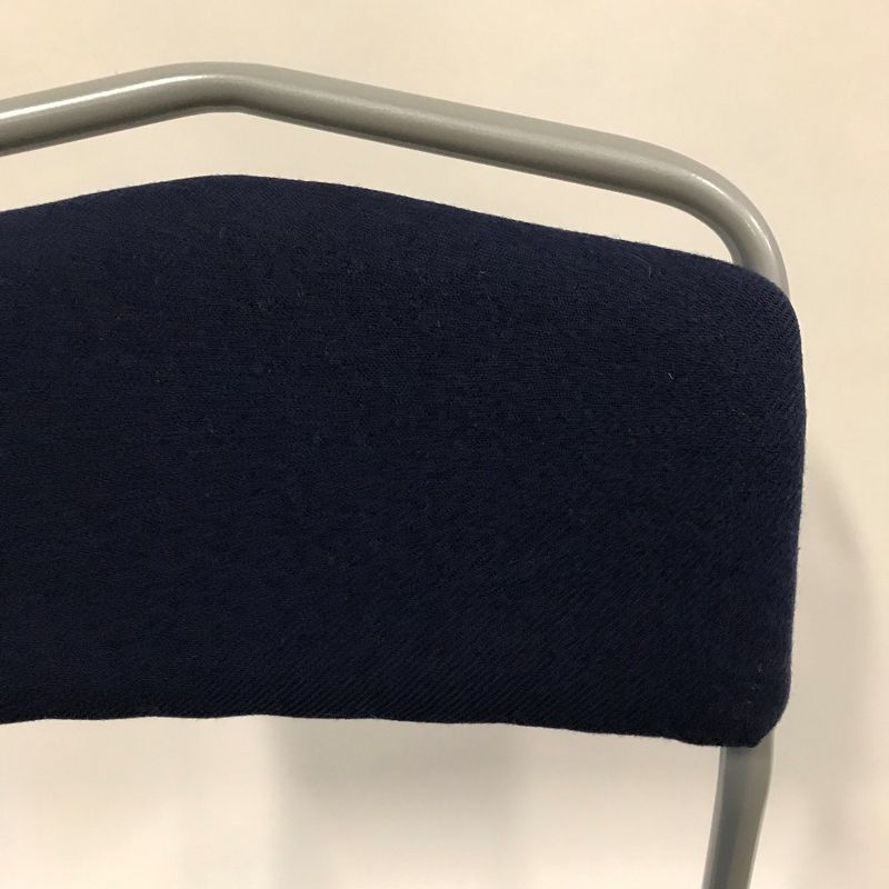 Stol Särna blå med silverfärgade ben - begagnad