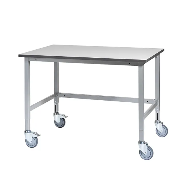 Huvudbild Arbetsbord Silverline med hjul