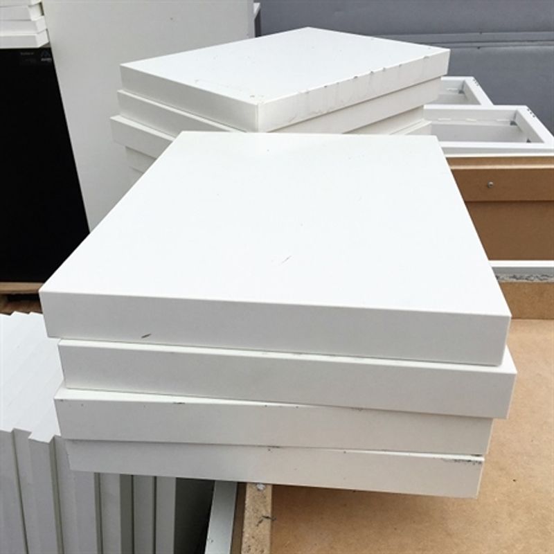 Hyllplan vit 40x30 cm - begagnat