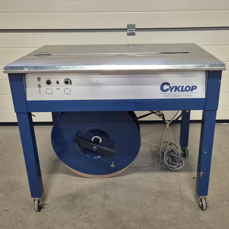 Bandningsmaskin Cyklop M-PAC halvautomatisk - begagnad