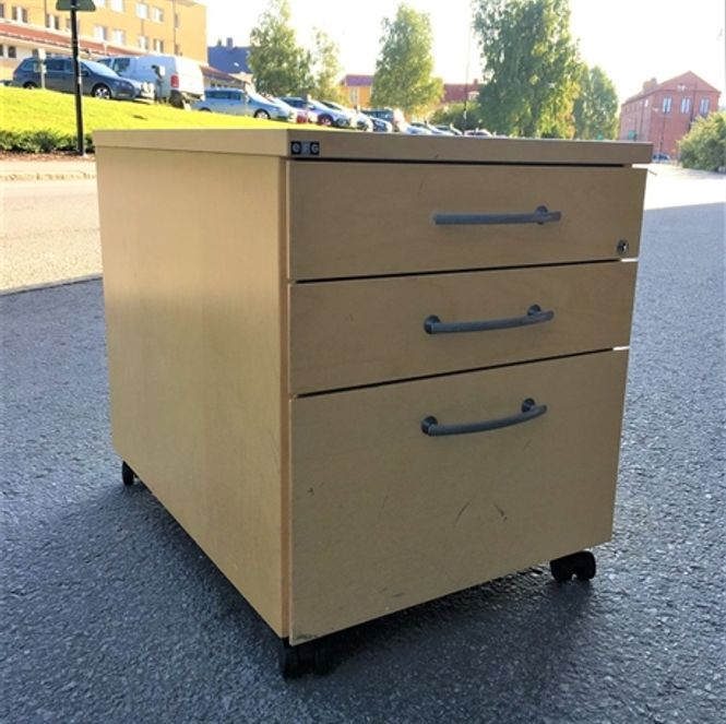 Huvudbild Rullhurts EFG björk - begagnad